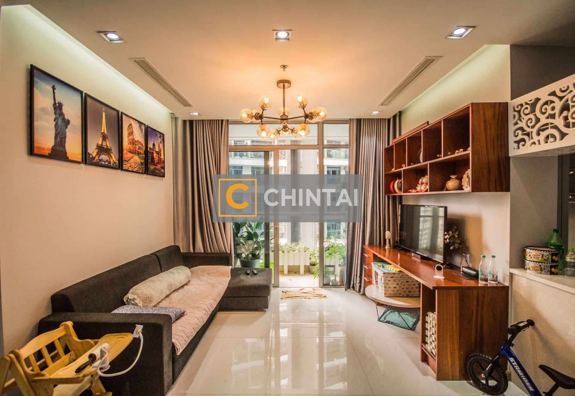 V785 Park 07 Middle Floor 02 Bedrooms