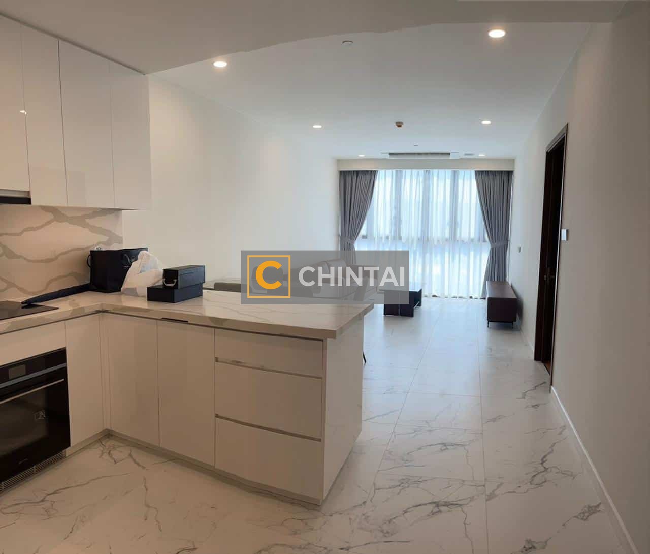 Simple 02 Bed Apartment In Metropole Thu Thiem