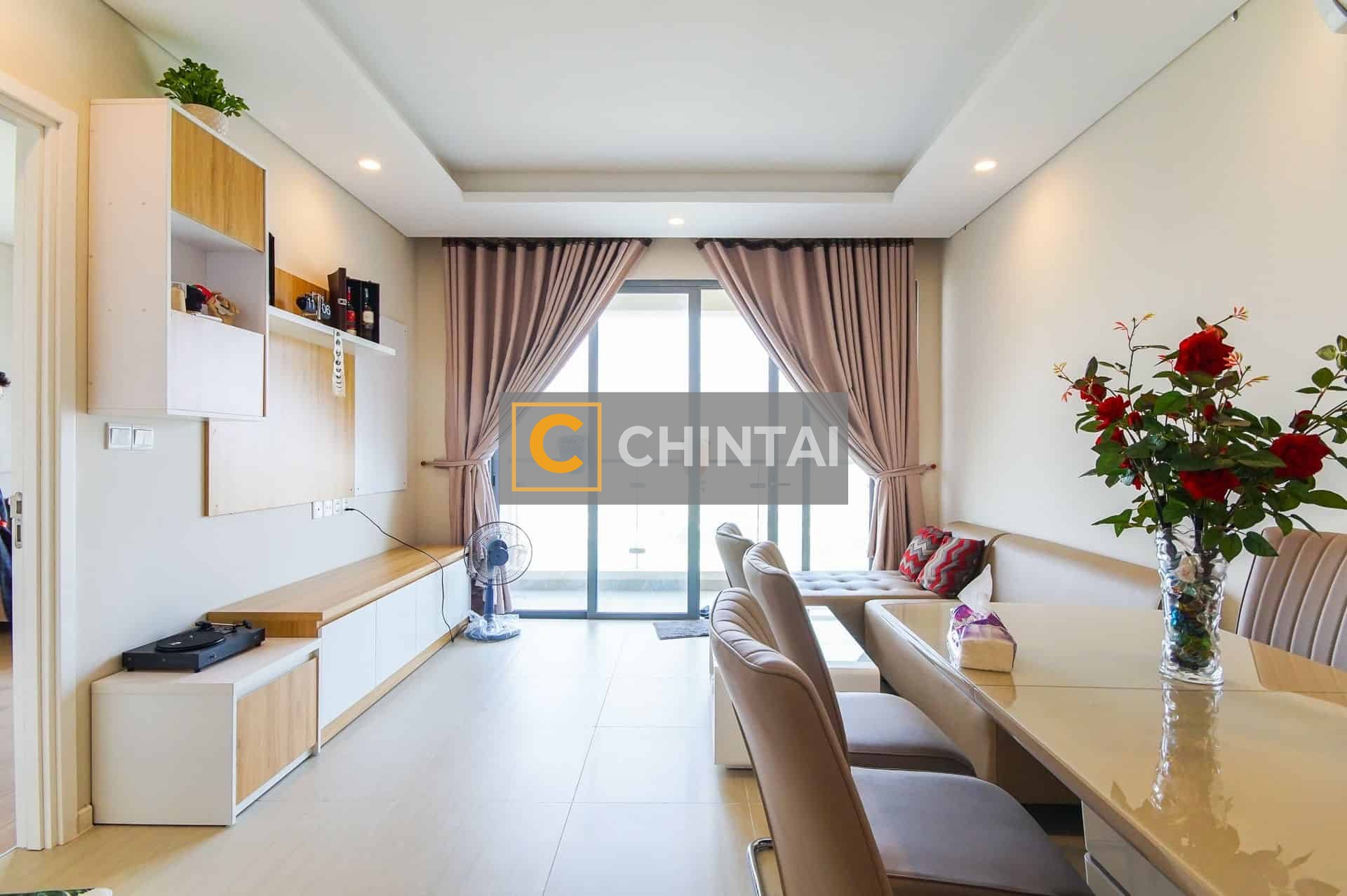 Canary Block 02 Bedrooms Adorable Apartment For Rent