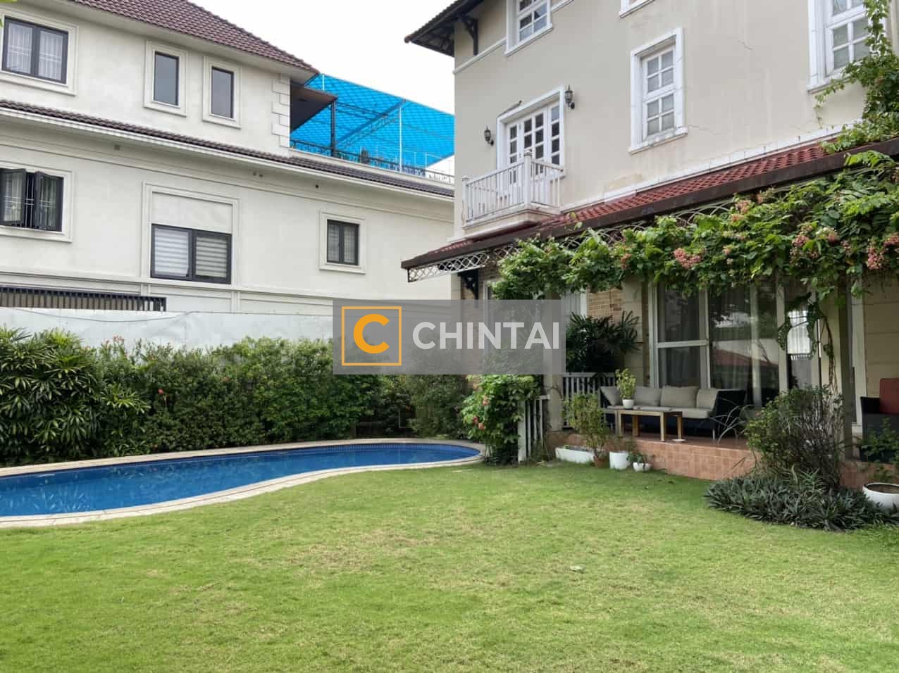 Nguyen Van Huong Compound Spacious Villa For Rent