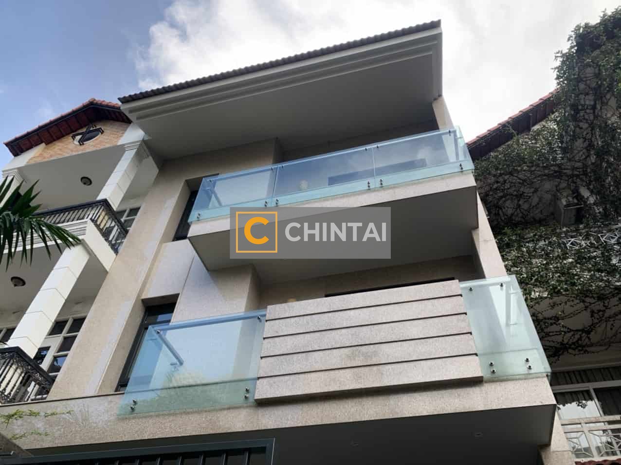 Detached House WIth Garage In Fideco Compound For Rent