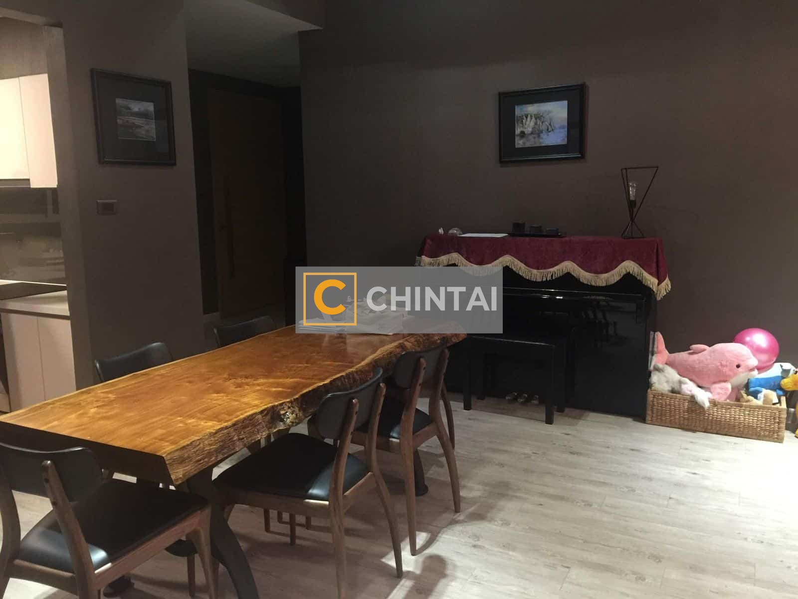 Vista An Phu 3BR Dark Wood Furniture And Highway View Apartment TVA57