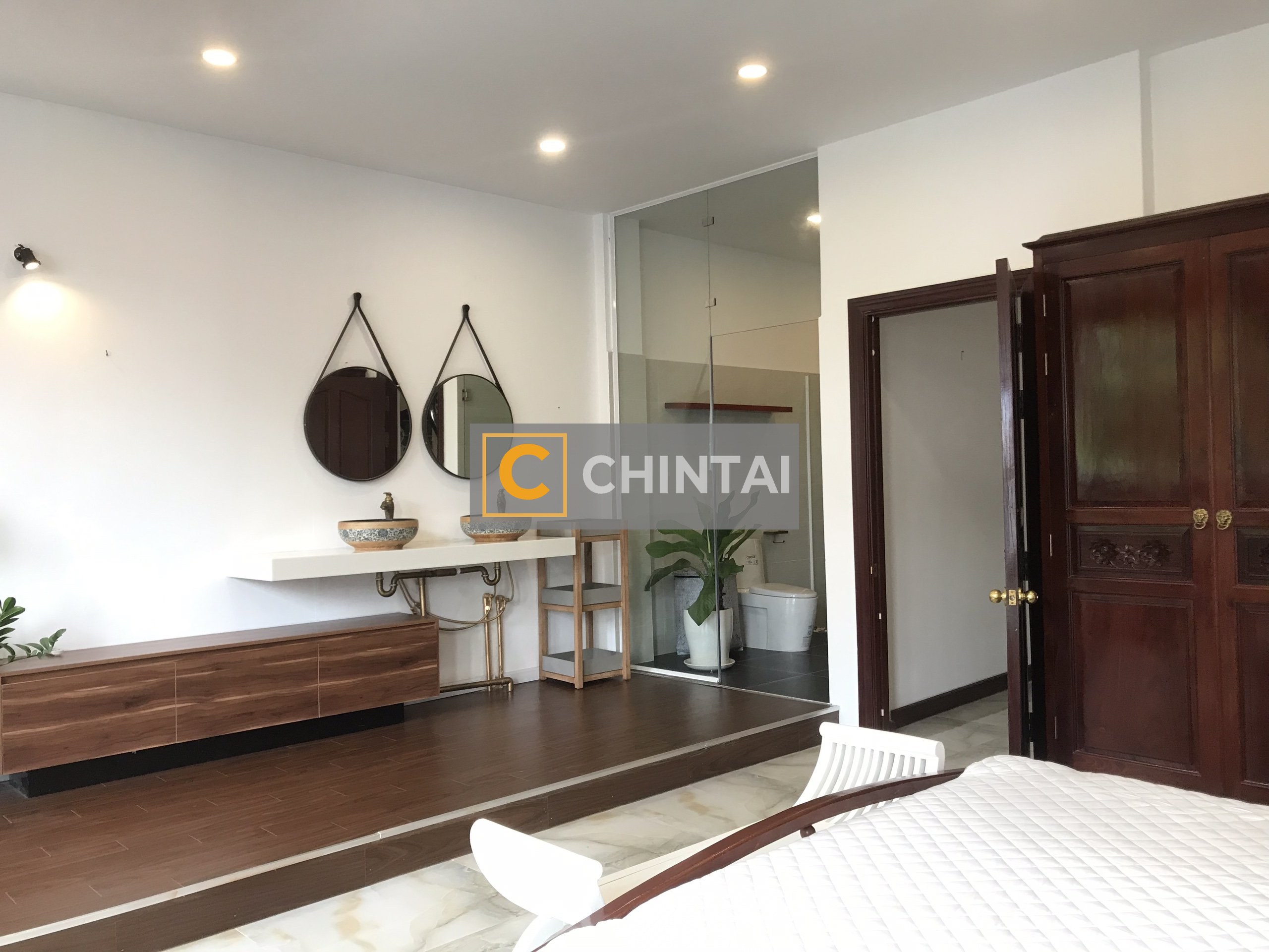 Fully Furnished 03 Beds House With Riverview Terrace