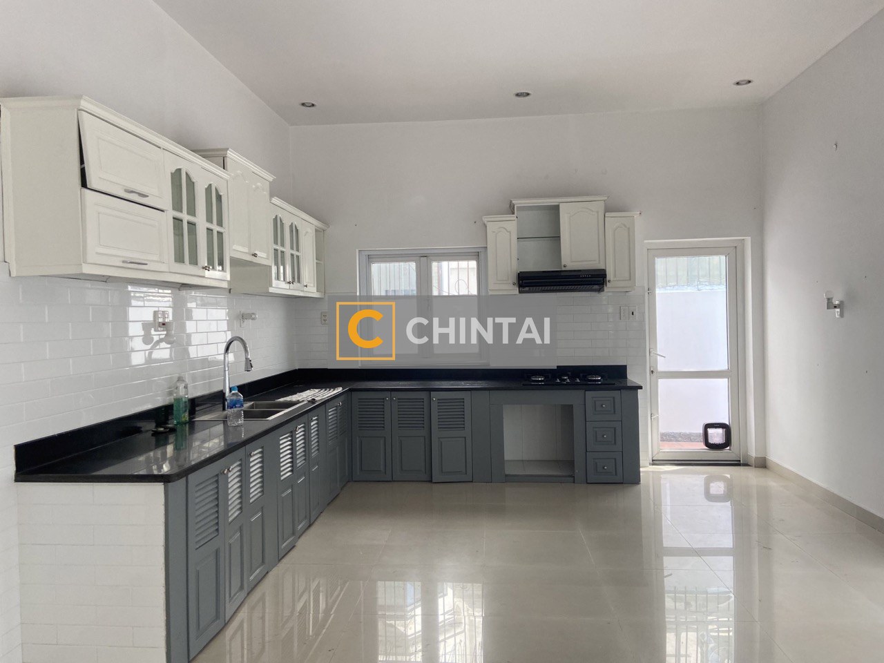 06 Beds Villa Unfurnished Near BIS For Rent