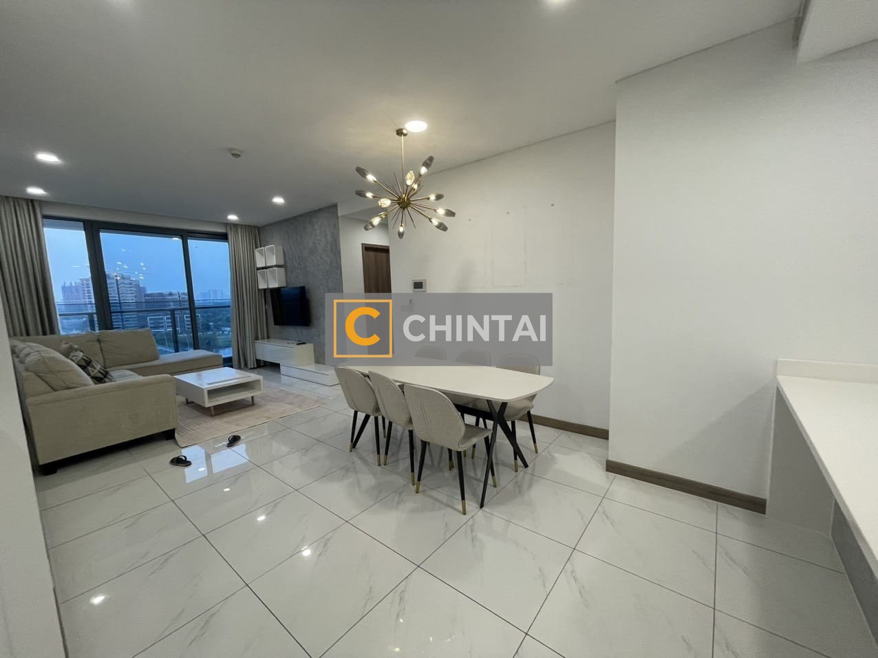 Basic Furniture 03 Bedrooms Sunwah Pearl For Rent SP249