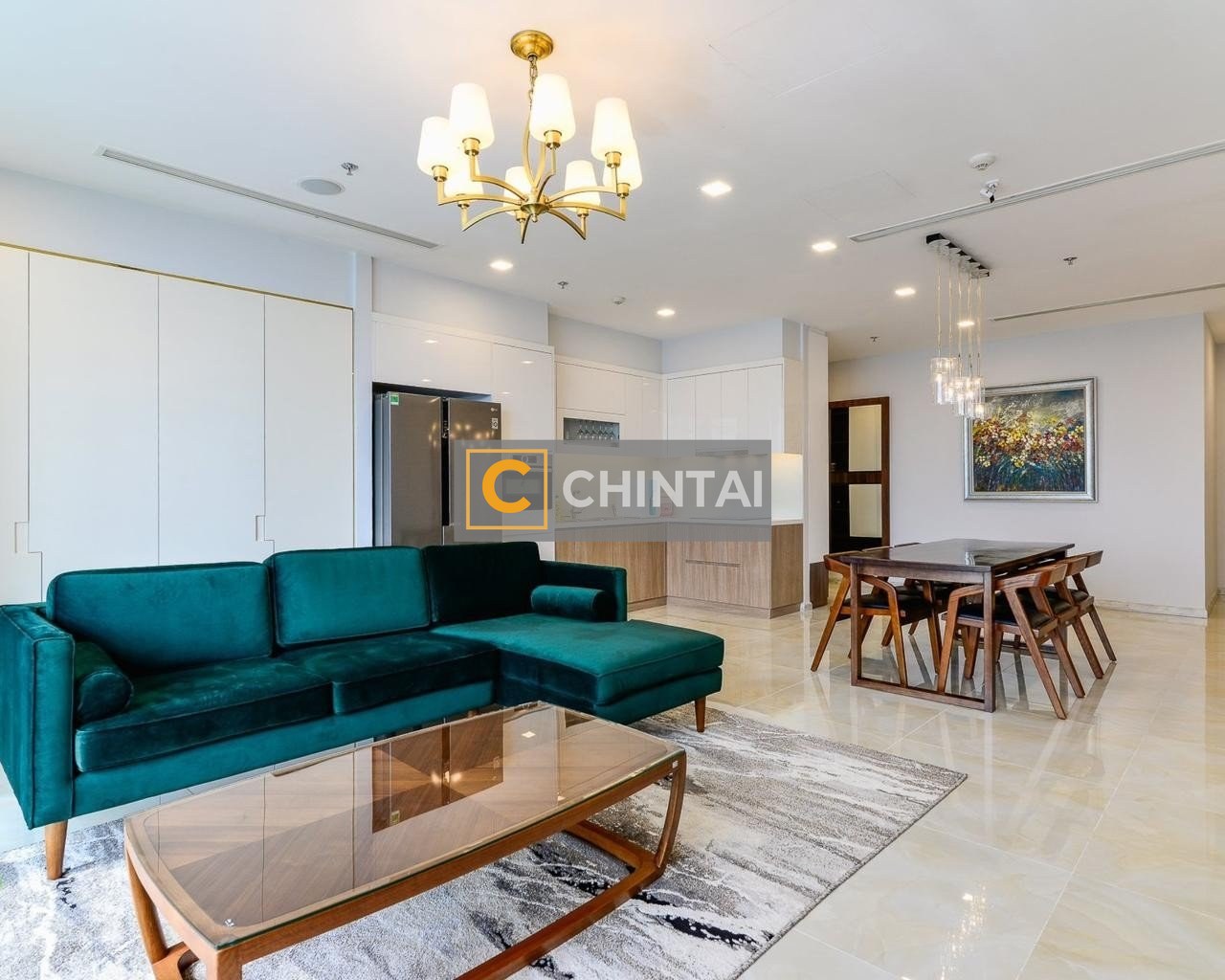 Elegant 03 Bedrooms Apartment Vinhome Golden River VG788