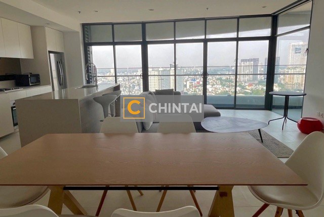 Floor To Ceiling 03 Bedrooms Apartment In City Garden For Rent
