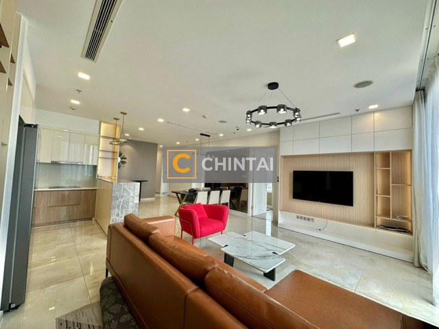 Impressive 04 Bedrooms Vinhome Golden River For Rent VG447