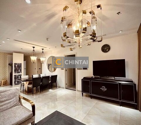 Mesmerizing 03 Bedrooms Apartment Vinhome Golden River VG692