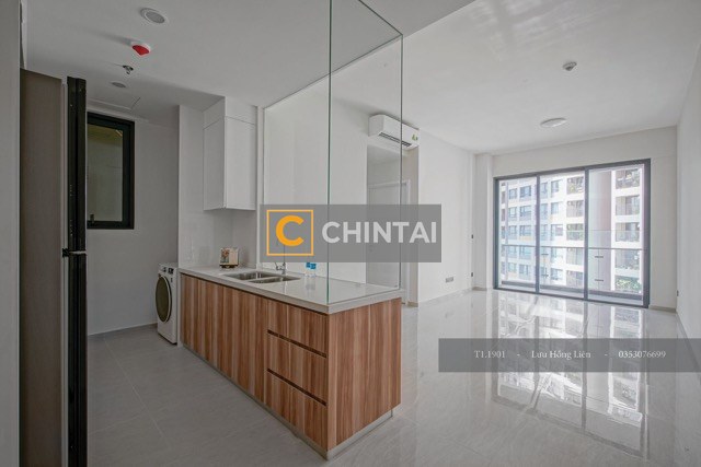 Unfurnished Q2 Thao Dien 02 Bedrooms Middle Floor Unit Q2106