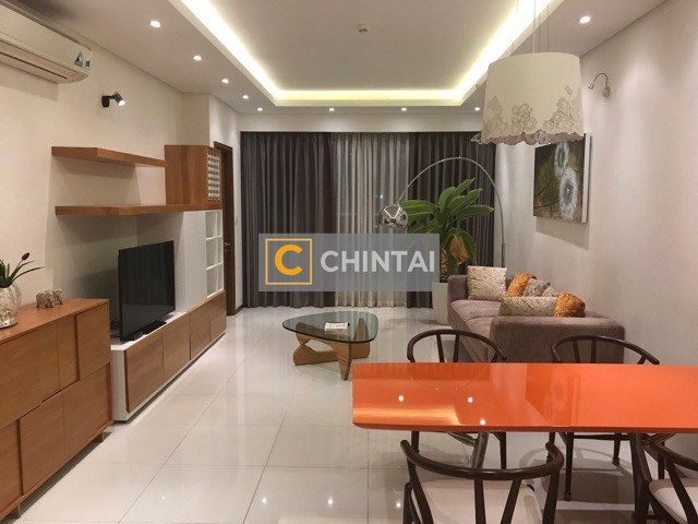 Warm 02 Bedrooms Apartment For Rent In Thao Dien Pearl TP405