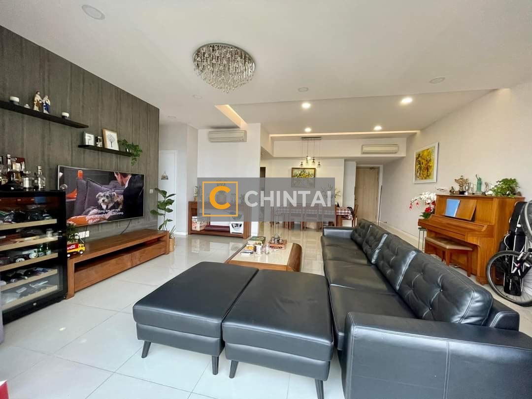 EH542 Estella Heights 150 Sqm 03 Bedrooms For Rent On High Floor