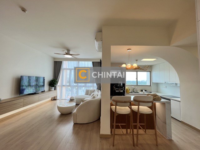 Elevate Your Lifestyle with This Awesome 2 Bedroom Apartment