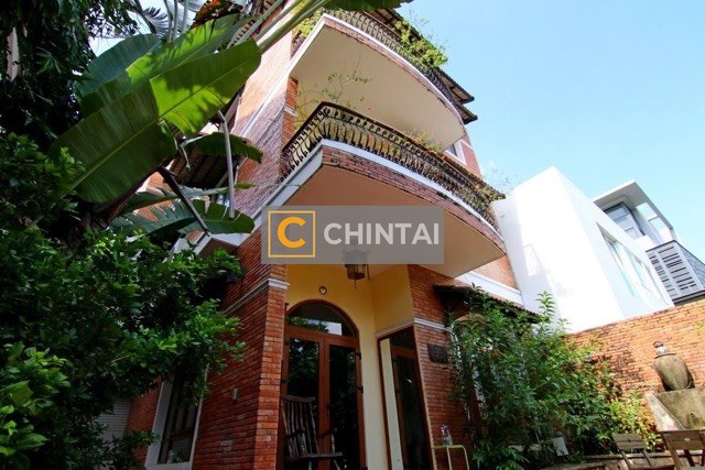 House Unfurnished In Eden Compound Thao Dien For Rent HS29
