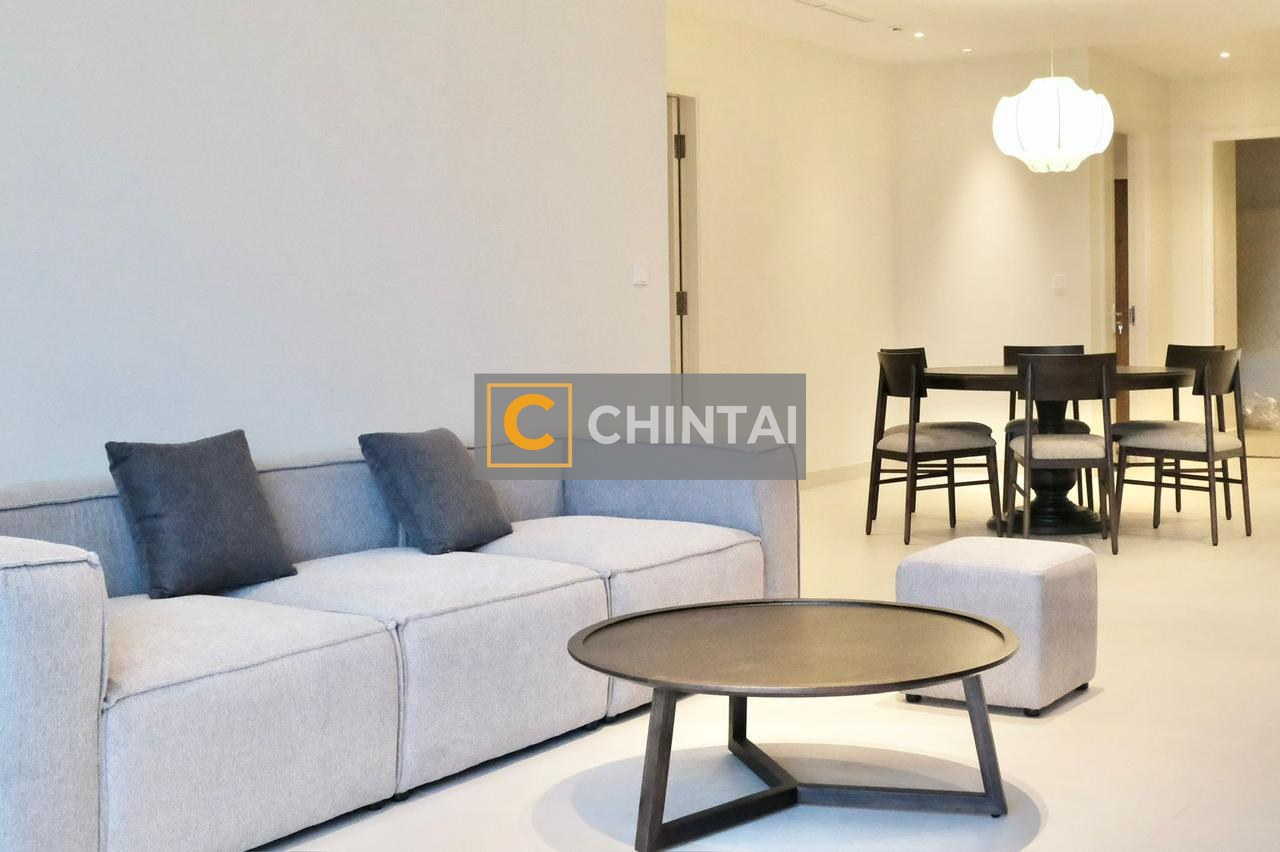 Vinhome Landmark Renovated 4 Bedrooms