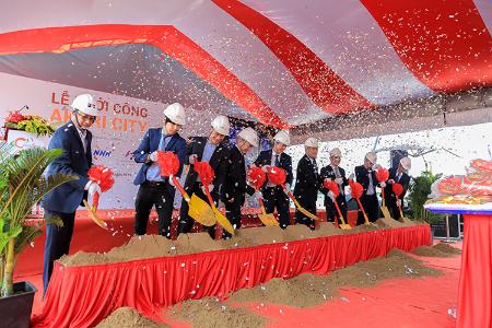Official Groundbreaking of Akari City Project with 5,000 Units in Bình Tân District