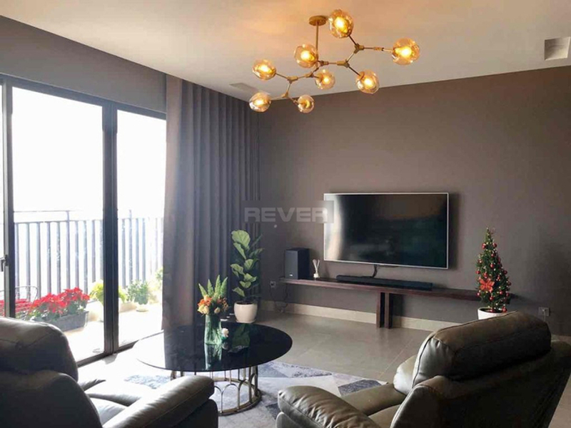 Căn hộ Riviera Point hướng ban công đông nam đầy đủ nội thất, View cầu Phú Mỹ