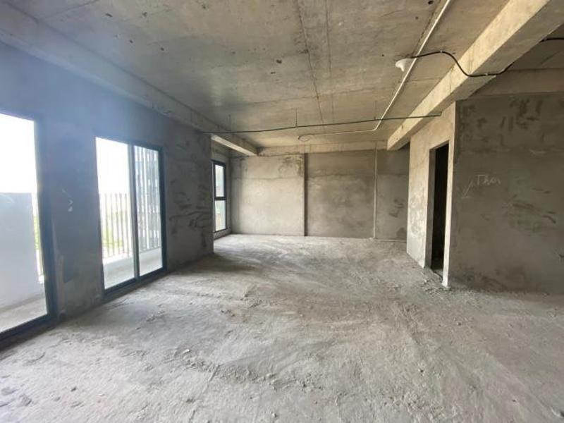 Căn hộ tầng cao Lavida Plus, nội thất cơ bản, 2 phòng ngủ.