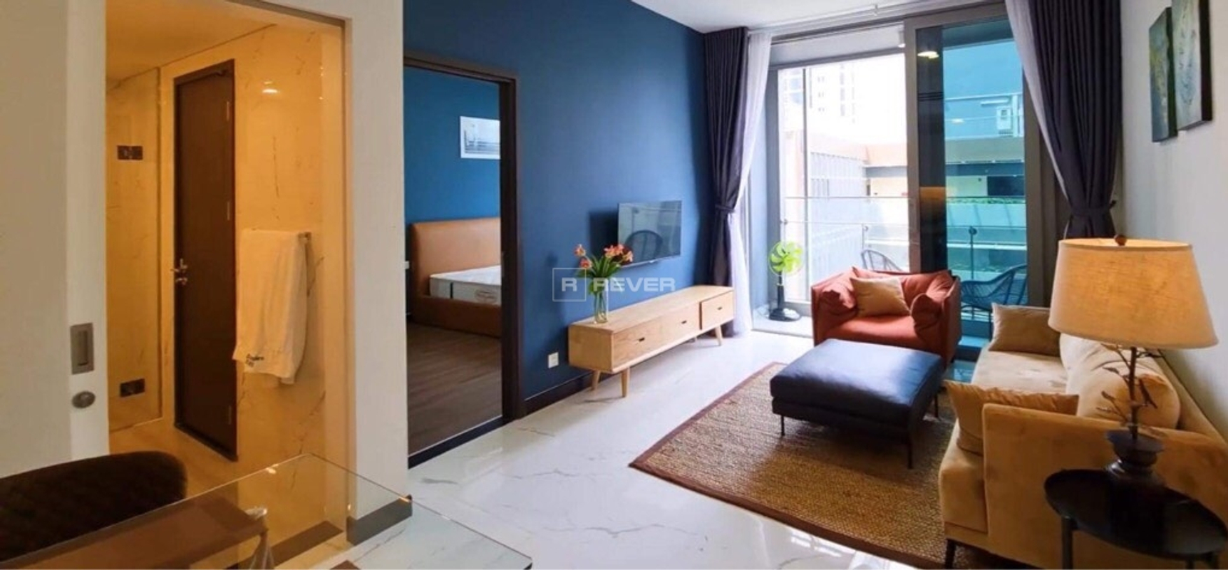Fully Furnished Empire City Apartment, Southeast Facing