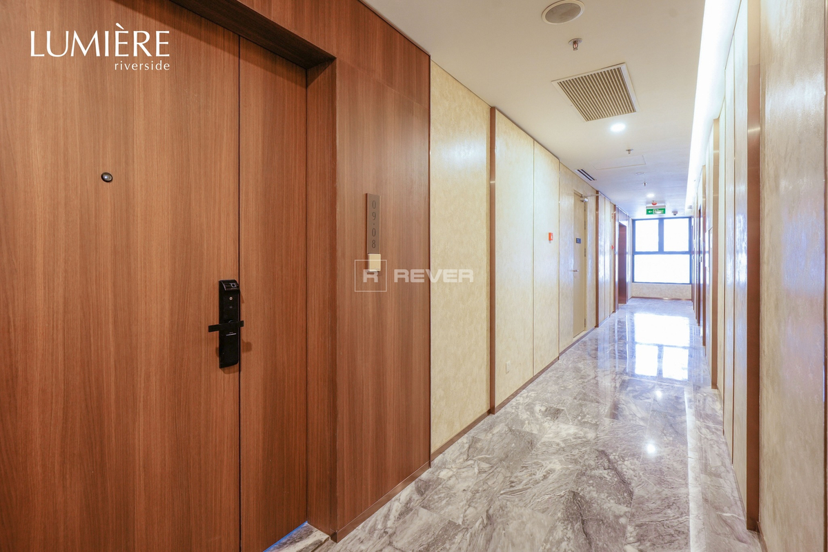Southeast-Facing Lumiere Riverside Apartment, 68.9m²