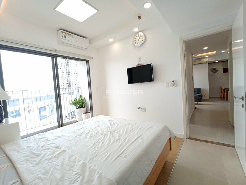 Fully Furnished Masteri Thảo Điền Apartment, 65.8m²