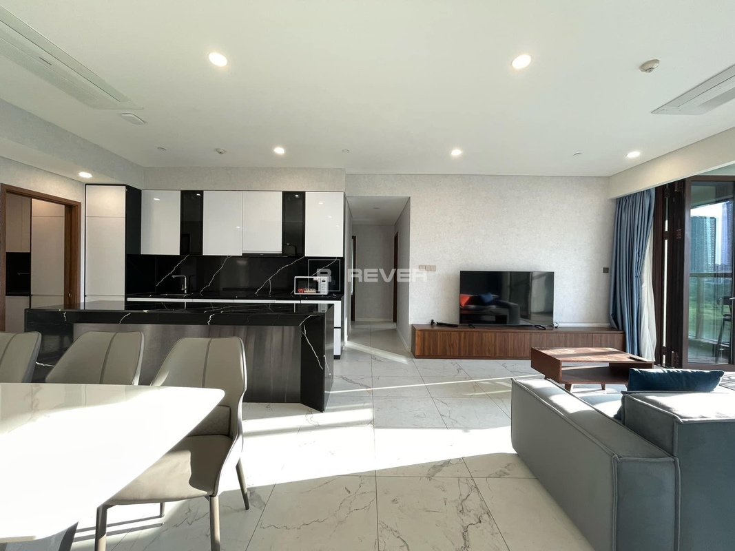 The Metropole Thủ Thiêm Apartment with Basic Interior, 170m²
