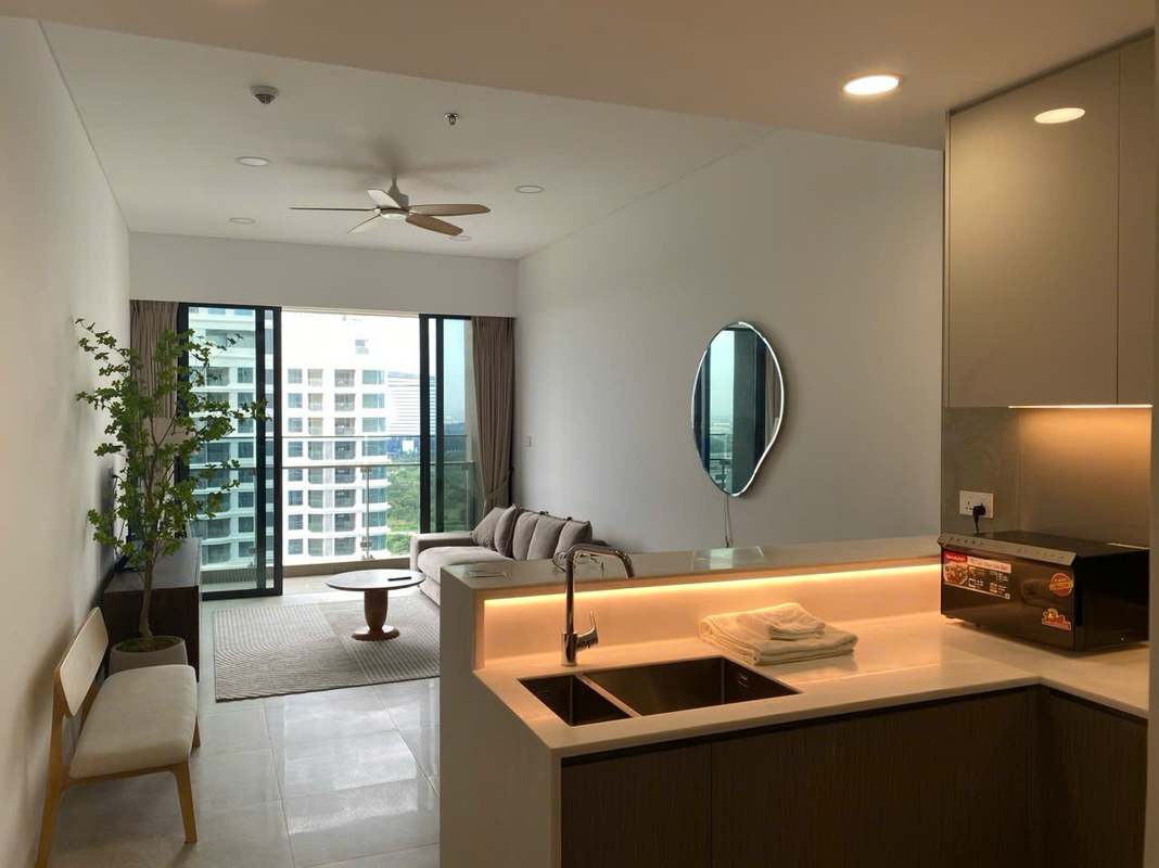 The River Thủ Thiêm - High-Floor 1-Bedroom Fully Furnished Apartment with River View