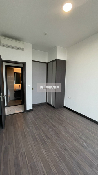 Căn hộ Empire City diện tích 64m2, nội thất cơ bản.