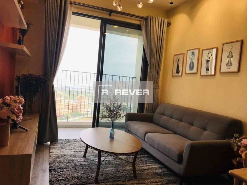 Căn hộ Masteri An Phú tầng cao thoáng mát, đầy đủ nội thất.