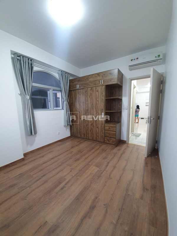 Căn hộ Paris Hoàng Kim nội thất cơ bản, 2 phòng ngủ