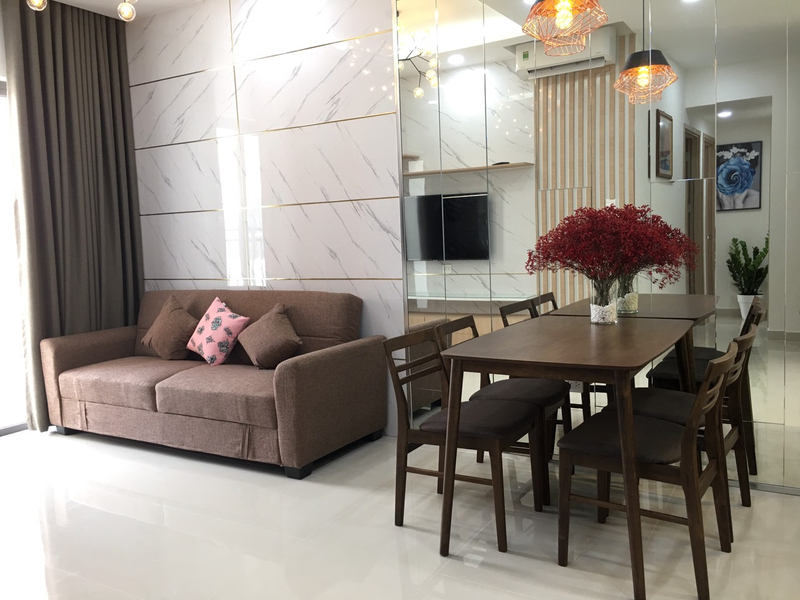 Căn hộ The Sun Avenue tầng 7 thiết kế sang trọng, đầy đủ nội thất.