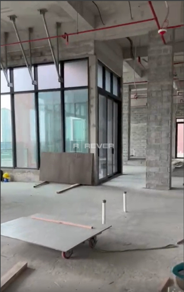 Penthouse The River Thủ Thiêm nhà thô diện tích 300m².