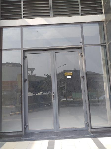 Shophouse The Sun Avenue hướng Tây Nam, bàn giao thô.