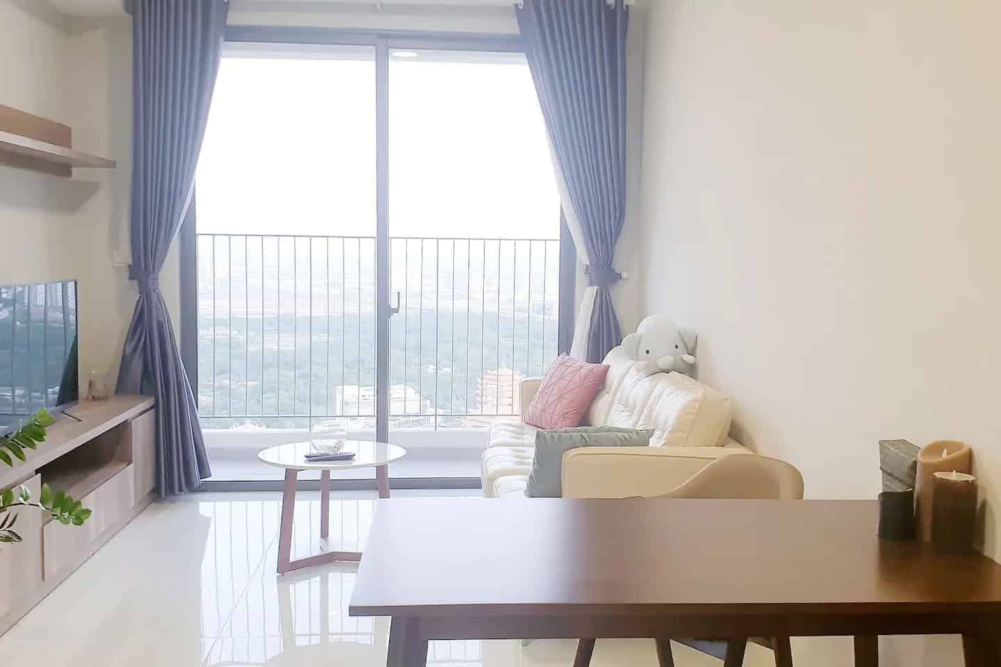 2 Bedrooms Apartment In Masteri An Phu For Rent, Modern Design.