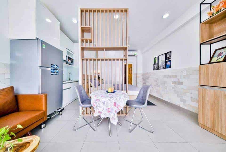 Super Sleek And Chic Design Apartment In Gateway For Rent