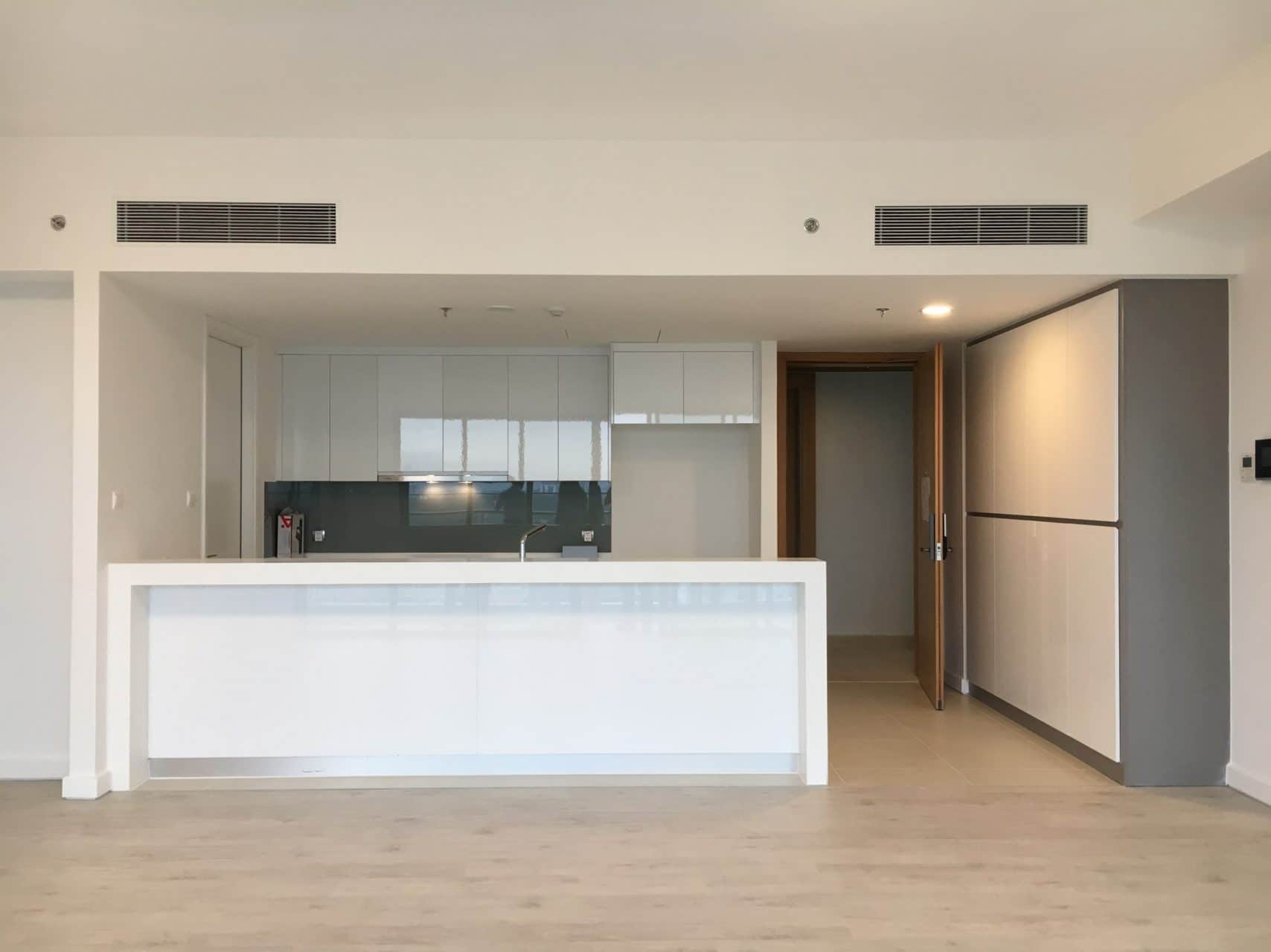 Unfurnished 3 Bedrooms, High Floor Flat For Rent, Gateway Thao Dien