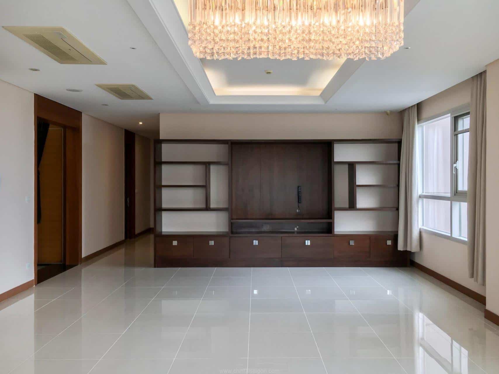 Outstanding Vacant 201 Sqm Apartment In Xi Riverview For Rent.