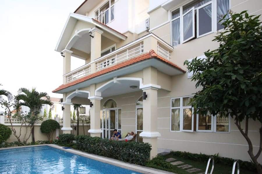 Partly Furnished 5 Bedrooms Villa For Rent Near BIS