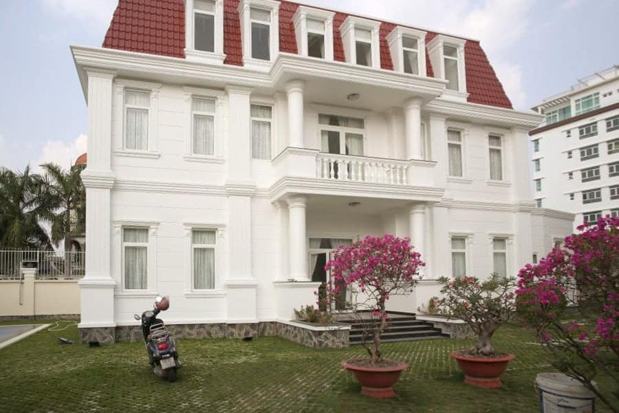 Remarkable Neo-Classical Villa For Rent In Thao Dien, 4 Bedrooms.