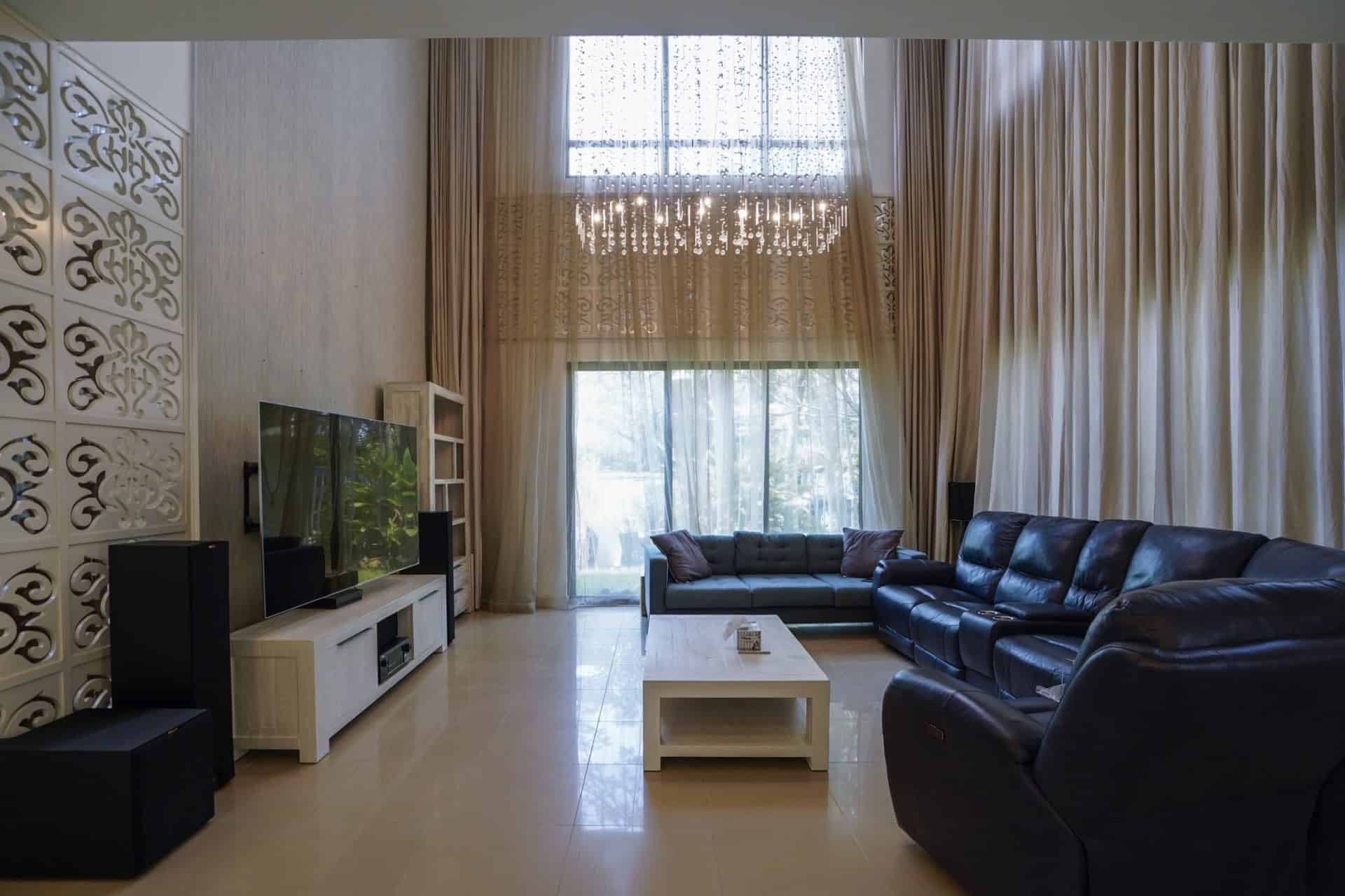 Riviera An Phu Villa For Rent, Only 3 Bedrooms And Semi-Furnished.