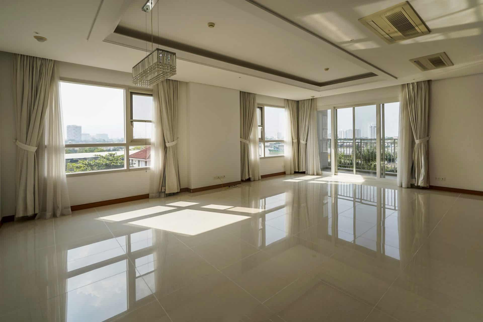 Semi Furnished 201 Sqm Apartment For Rent In Xii Riverview Palace.