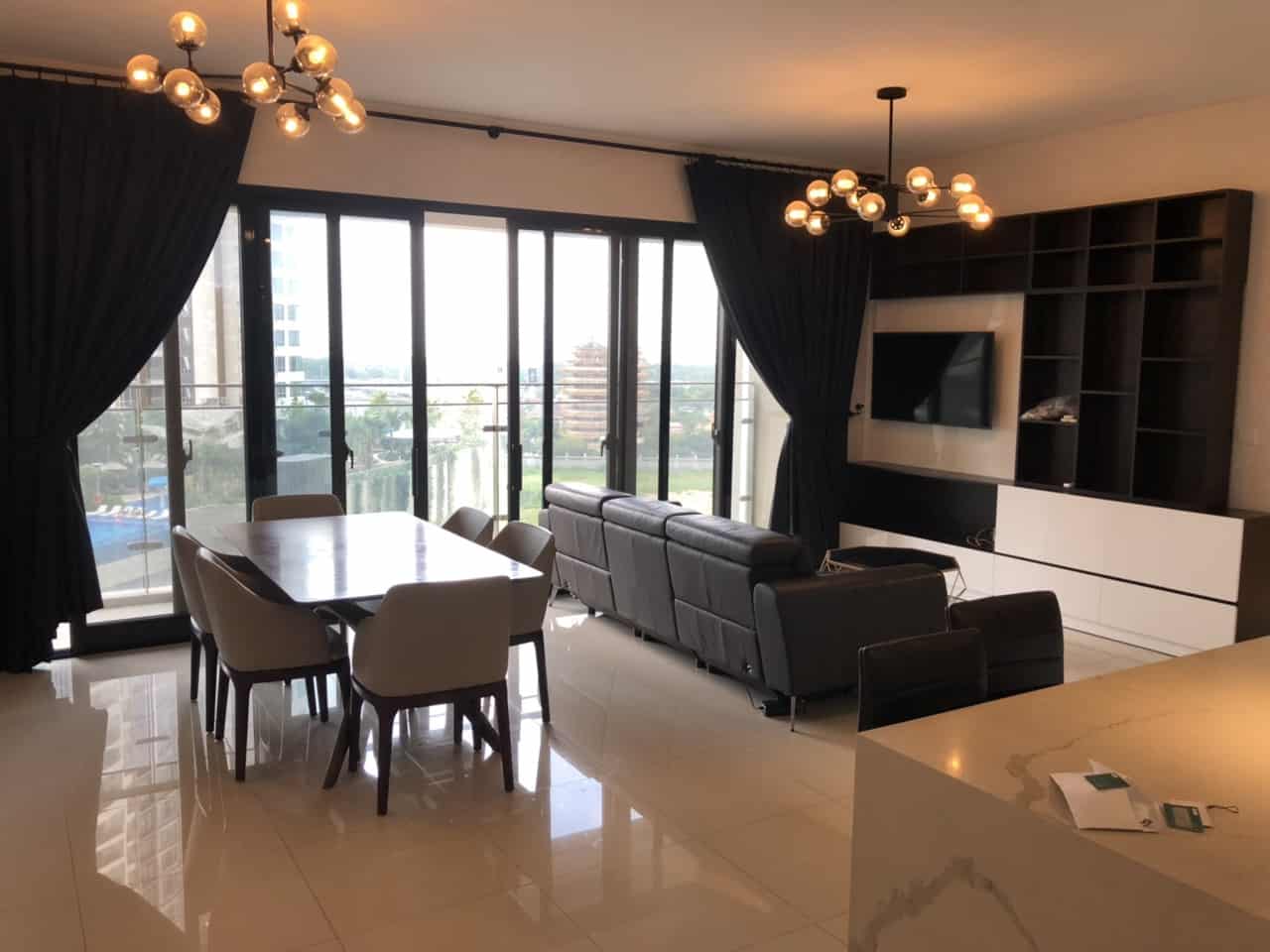Luxury Style 3 Bedrooms Condo For Rent In Estella Height D2