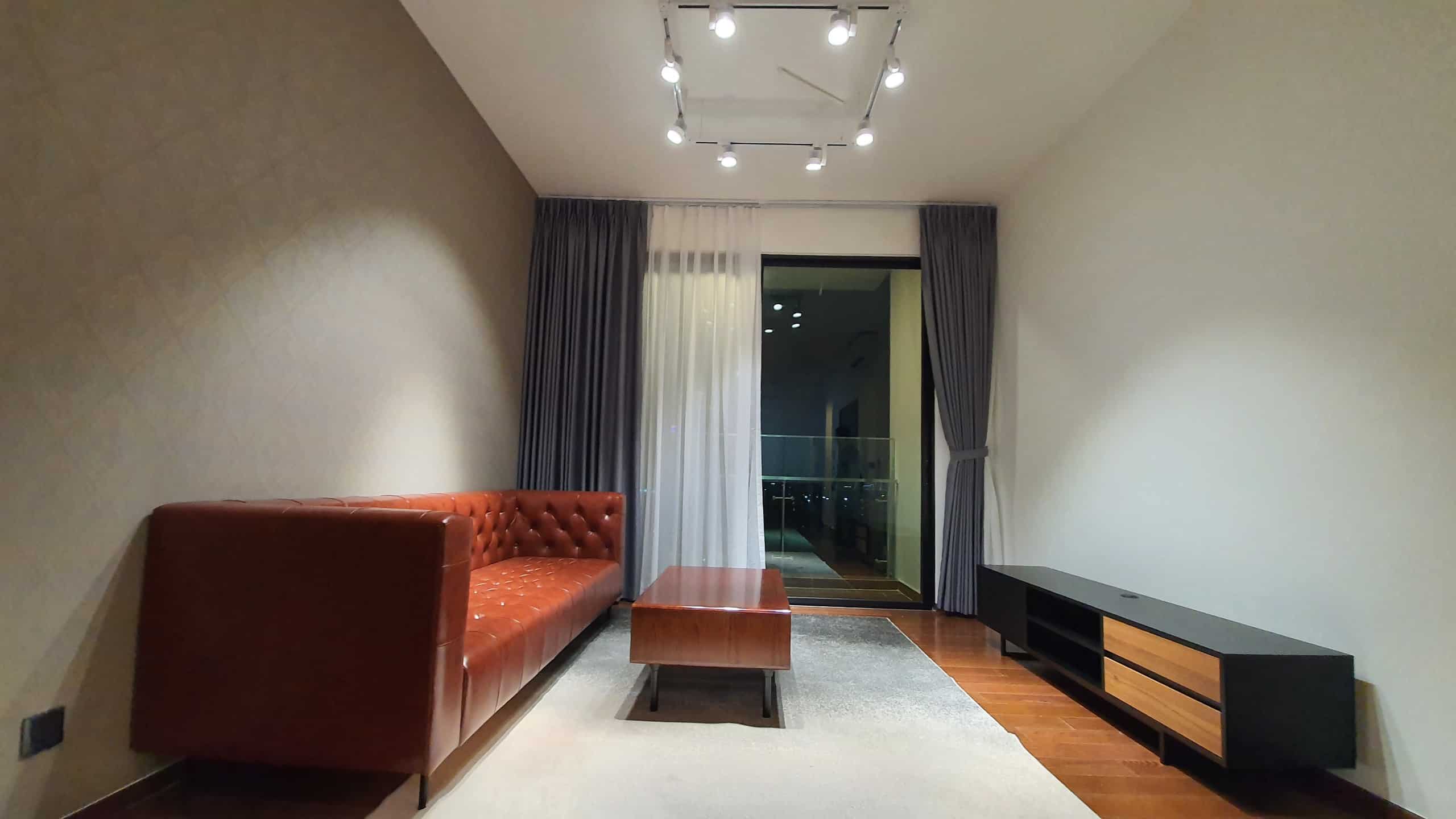 Semi-Furnished 2 Beds Condo In The D'edge Thao Dien
