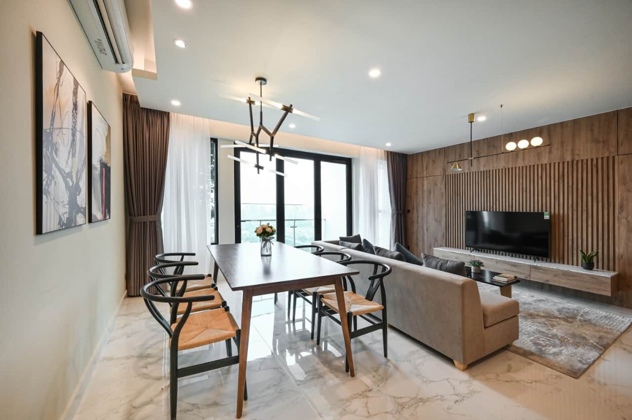 Enchanted 4 Beds (185 sqm) Condo For Rent In Feliz En Vista.