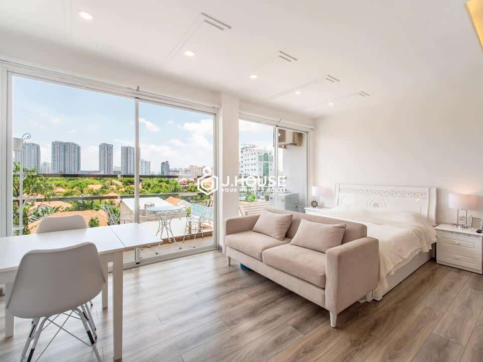 Elegant Studio Serviced Apartment In District 2