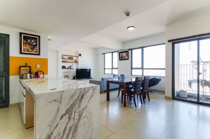 Rare! Converted Into 03 Bedrooms Unit 145 Sqm In Masteri Thao Dien