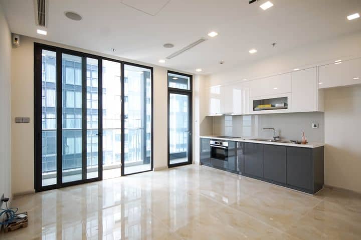 Vinhome Golden River 02 Beds Unfurnished Cheap Price