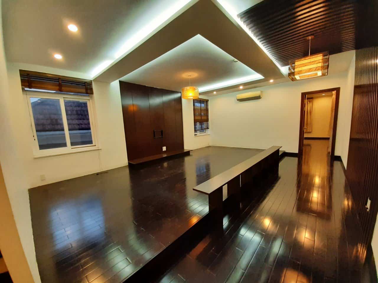 Luxurious Villa In Kim Son Compound Thao Dien Ward