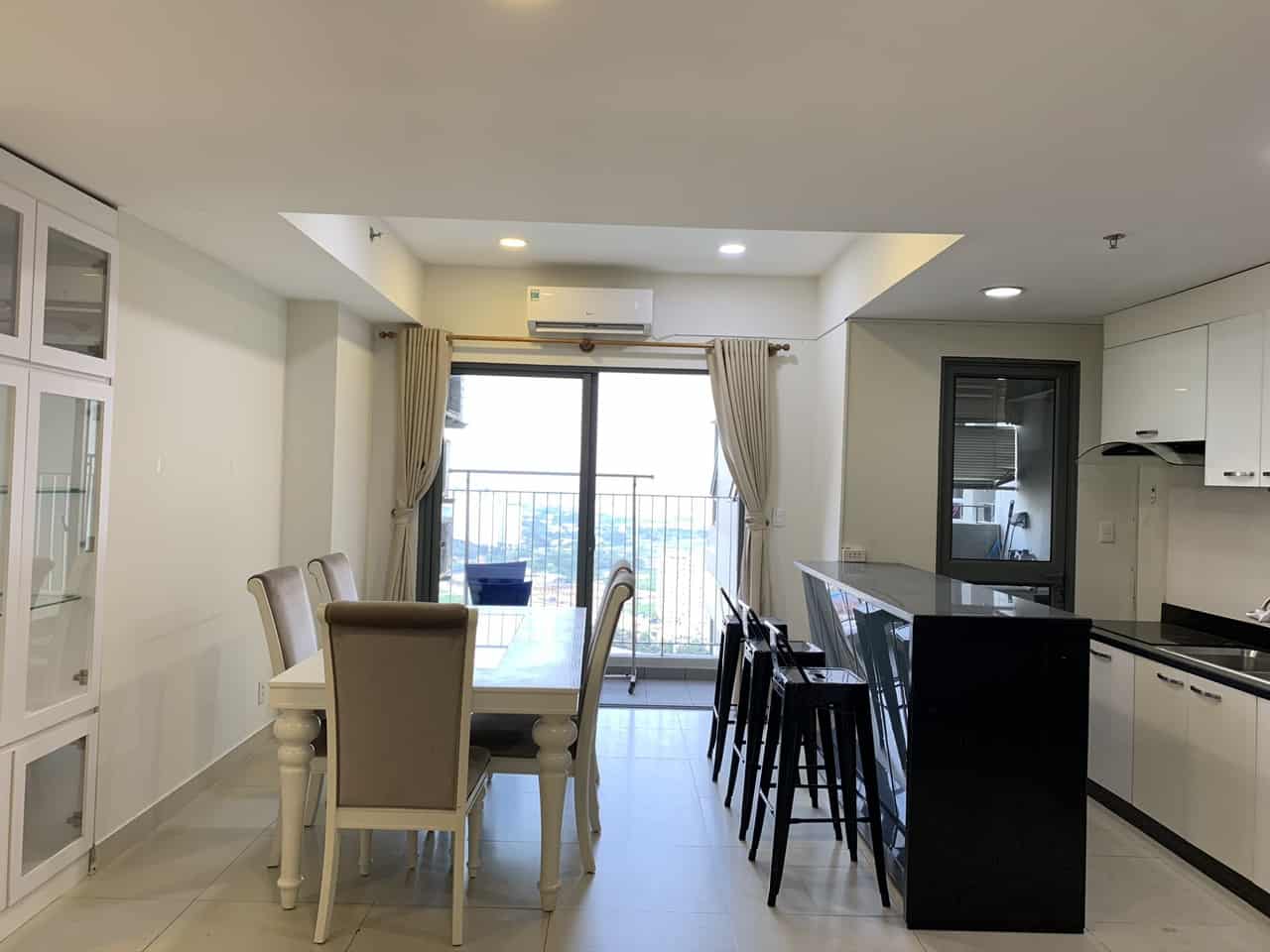 Rare! Discount For This 130 M2 Masteri Thao Dien Apartment