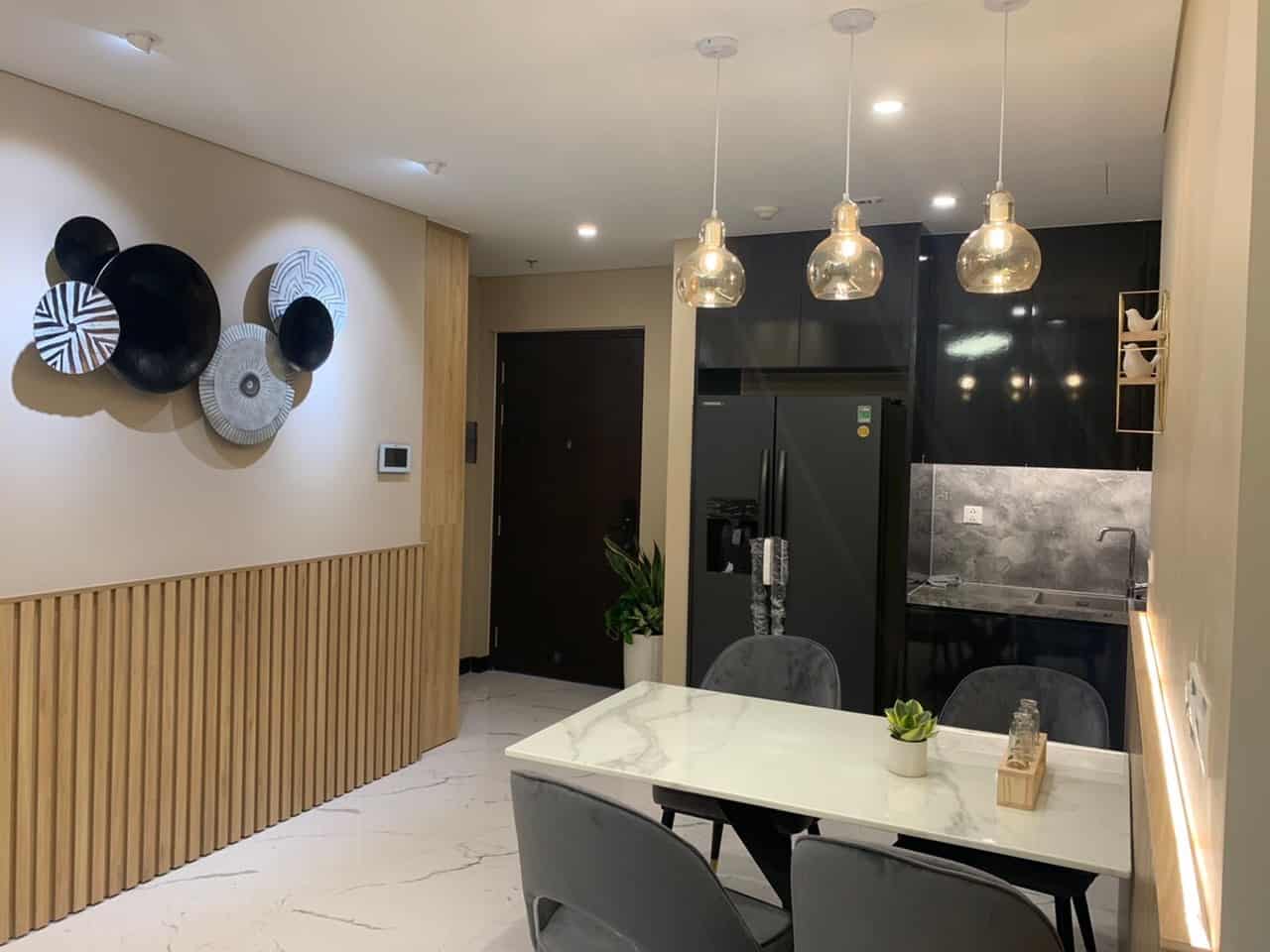 Warming 1 Bedroom Empire City For Rent